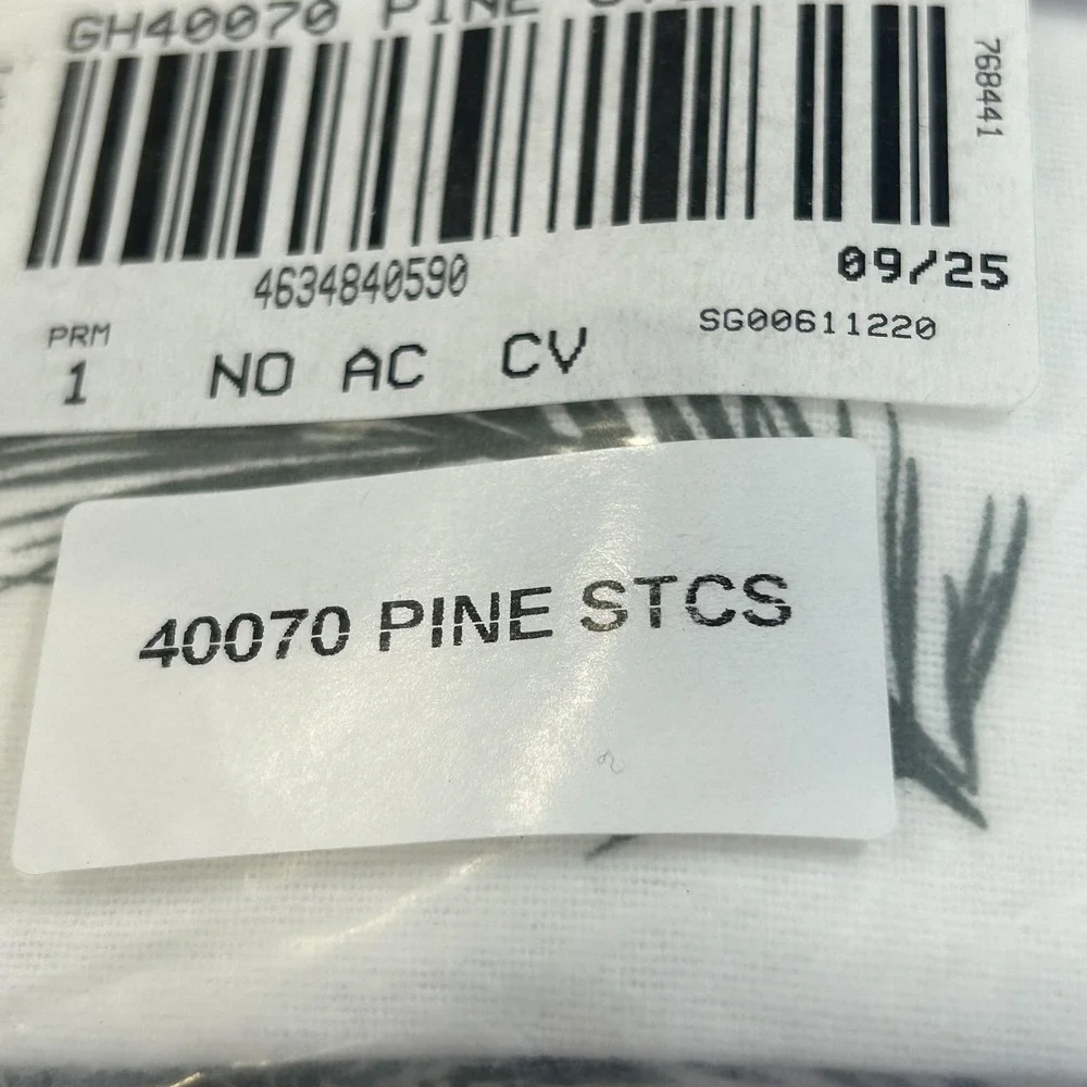 Set 4 Garnet Hill Flannel King Pillowcases 20x36 Candy Cane Christmas Tree New